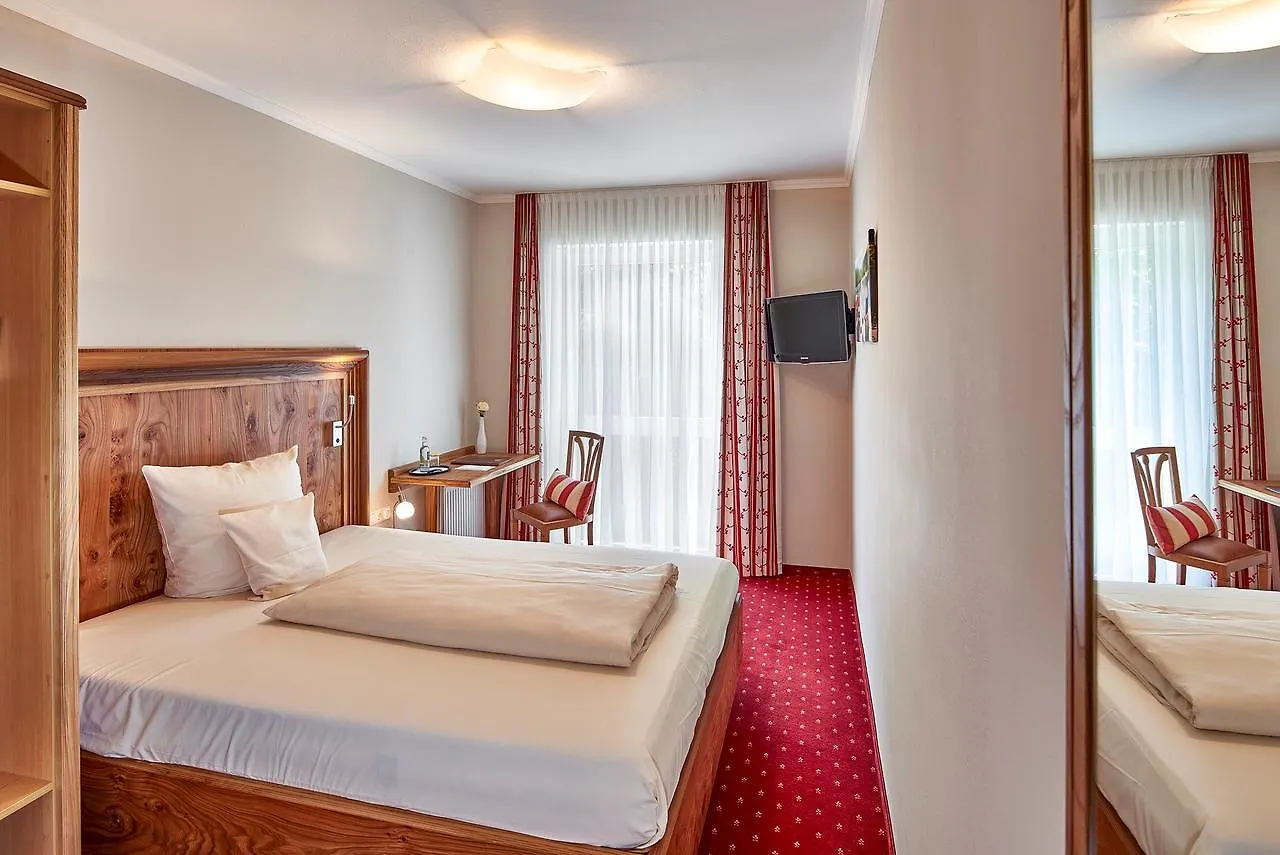 Langwieder See Munich Hotel